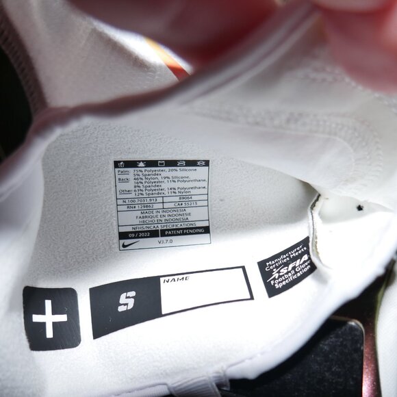 Nike Men' Sz M White/Iridescent Vapor Jet 7.0 Wide-Receiver Football Gloves - Picture 6 of 7